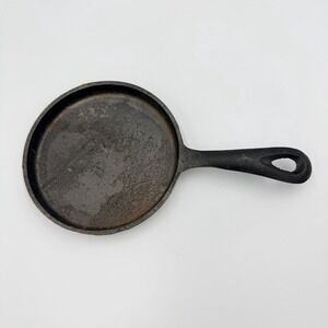 Mini Cast Iron Skillet 5in Fry Pan Rustic Primitive Farmhouse Kitchen Decor